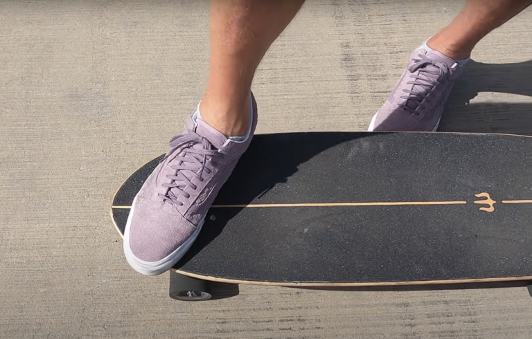 ¿Cuál es el pie delantero adecuado para hacer Skate?